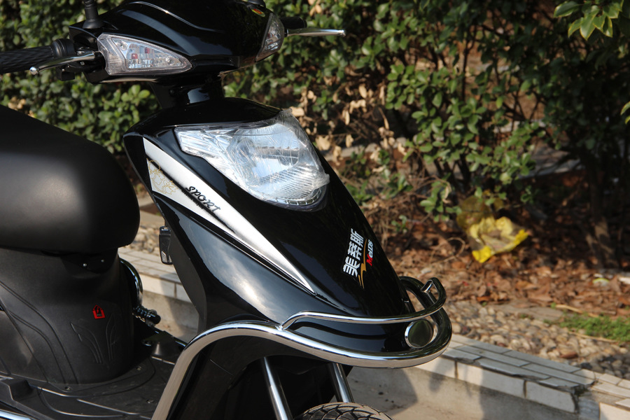 出口王子 豪華款電動(dòng)車(chē) 男生學(xué)生電動(dòng)車(chē) 電動(dòng)車(chē)廠家批發(fā)