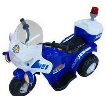 三輪帶警報(bào)電動車/童車(圖)